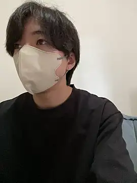 Snapshot of Yuma0718 chatting on 09-27-25, 12:26 Yuma0718 online show from 09-27-25, 12:26