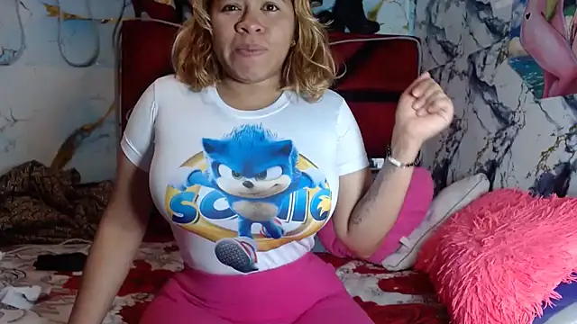 hot lady19 online show from 11-20-25, 10:31