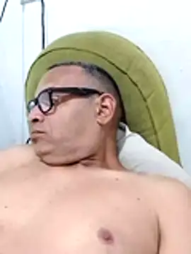 Snapshot of joseib12561 chatting on 03-08-26, 10:24 joseib12561 online show from 03-08-26, 10:24