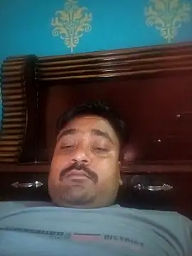 Raju fuckerr online show from 04-20-26, 08:17