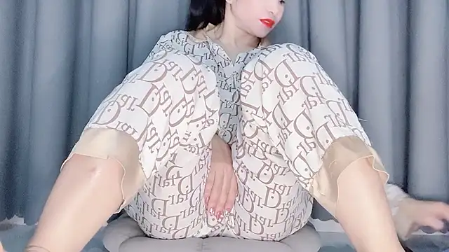 Snapshot of __Joy69__ chatting on 12-15-25, 12:42 Joy69 online show from 12-15-25, 12:42