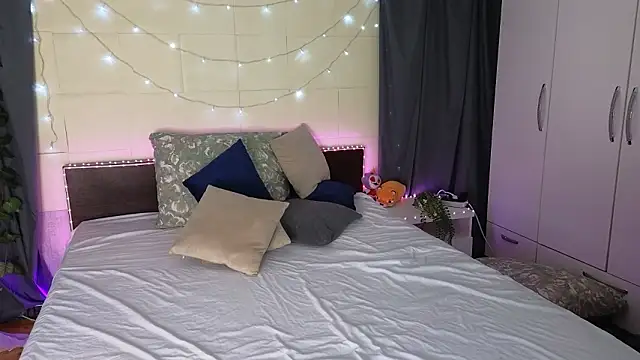 okerriella online show from 03-25-26, 08:20