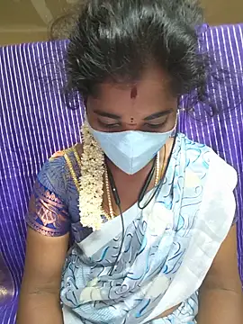 Snapshot of Tamil_Jillu chatting on 05-16-26, 04:50 Tamil Jillu online show from 05-16-26, 04:50