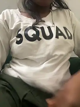 Snapshot of kissujaan chatting on 10-29-25, 05:36 kissujaan online show from 10-29-25, 05:36