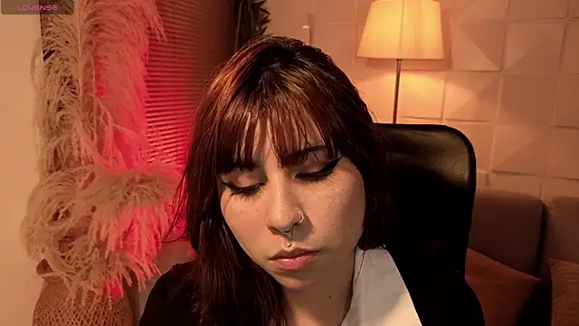 Snapshot of GaiaJoness chatting on 09-08-25, 07:35 GaiaJoness online show from 09-08-25, 07:35