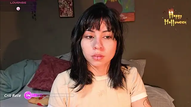 Snapshot of GaiaJoness chatting on 10-30-25, 04:52 GaiaJoness online show from 10-30-25, 04:52