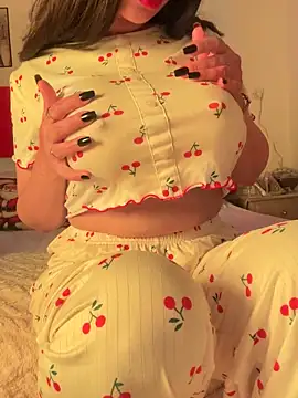 OnlyRima online show from 11-23-25, 11:04