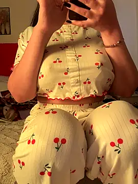 OnlyRima online show from 11-29-25, 10:40