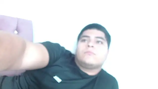 naomi campbel  online show from 03-05-26, 08:38