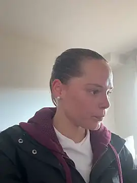 Wildmaca online show from 12-17-25, 02:56