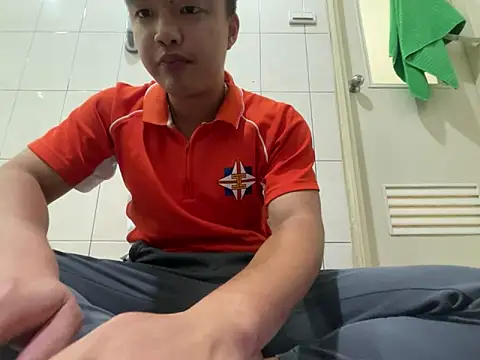 Snapshot of greenteazhang chatting on 10-21-25, 10:38 greenteazhang online show from 10-21-25, 10:38