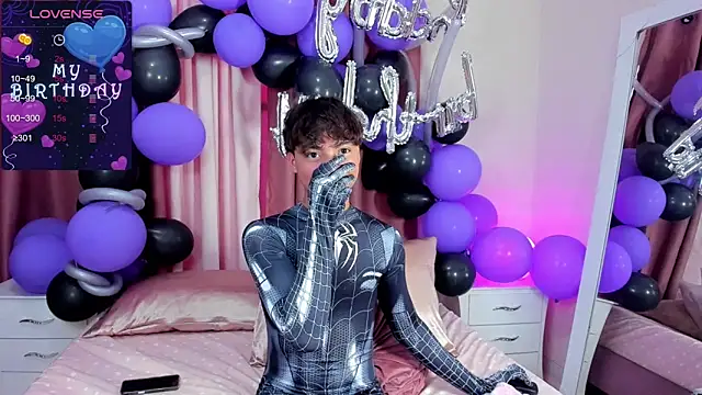 Snapshot of Honeymoon_sariel chatting on 11-10-25, 08:30 Honeymoon sariel online show from 11-10-25, 08:30