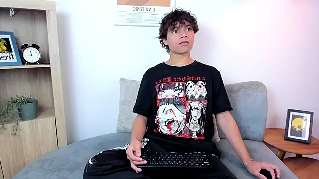 Honeymoon sariel online show from 02-05-26, 01:27