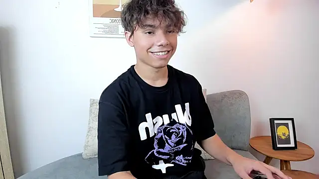 Honeymoon sariel online show from 02-19-26, 07:43