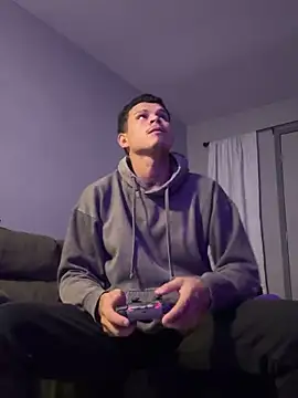 Snapshot of CHARLY-- chatting on 11-11-25, 09:09 CHARLY-- online show from 11-11-25, 09:09