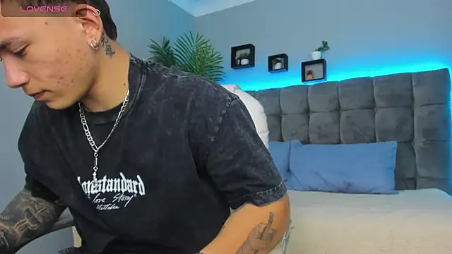 Thomas moon online show from 03-05-26, 01:51