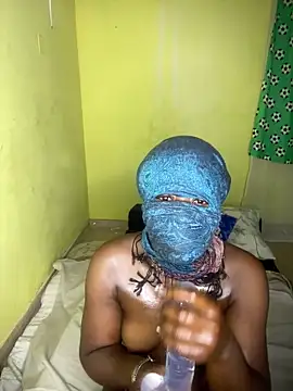 Snapshot of Naughtiprinces chatting on 10-30-25, 05:53 Naughtiprinces online show from 10-30-25, 05:53