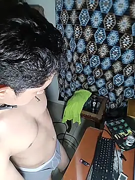 Snapshot of Penelope77 chatting on 06-16-26, 08:39 Penelope77 online show from 06-16-26, 08:39