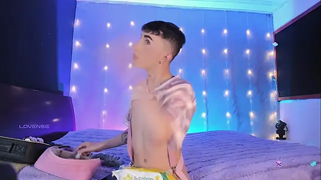 SebastianHilton online show from 04-25-26, 01:41