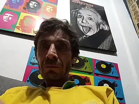 Snapshot of githot chatting on 11-03-25, 09:21 githot online show from 11-03-25, 09:21