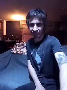 Snapshot of githot chatting on 11-30-25, 08:18 githot online show from 11-30-25, 08:18