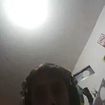 Snapshot of githot chatting on 12-01-25, 07:46 githot online show from 12-01-25, 07:46