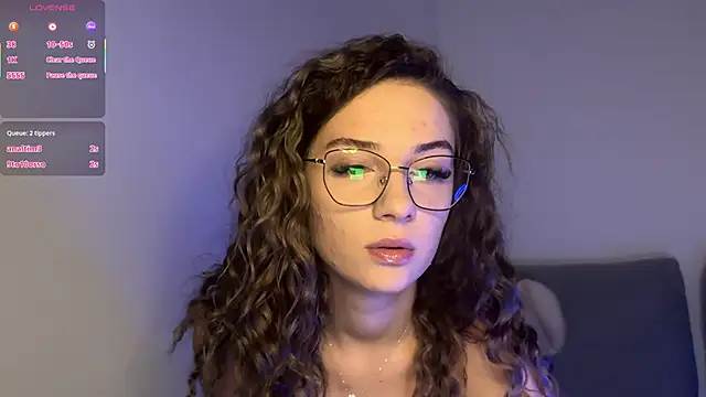 Snapshot of ScarlettSmithX chatting on 01-05-26, 08:34 ScarlettSmithX online show from 01-05-26, 08:34