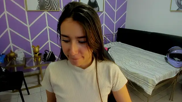 Adhara Kitten online show from 02-28-26, 12:50