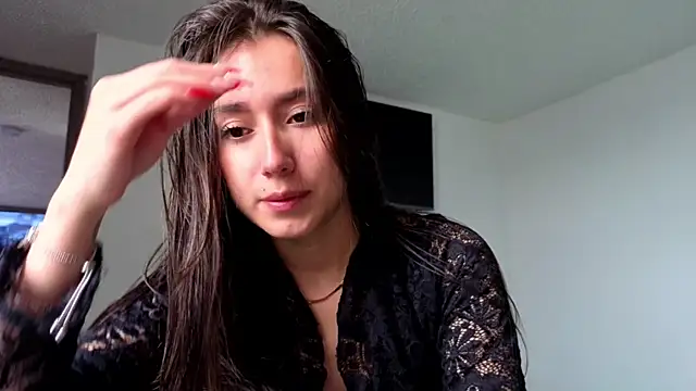 Snapshot of Adhara_Kitten chatting on 06-20-26, 04:32 Adhara Kitten online show from 06-20-26, 04:32