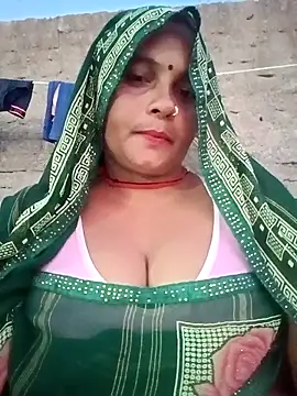 Snapshot of Hot_komal1 chatting on 09-23-25, 01:03 Hot komal1 online show from 09-23-25, 01:03