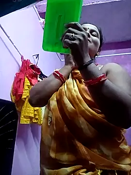 Snapshot of Hot_komal1 chatting on 09-29-25, 12:54 Hot komal1 online show from 09-29-25, 12:54