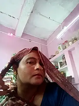 Snapshot of Hot_komal1 chatting on 10-11-25, 11:53 Hot komal1 online show from 10-11-25, 11:53