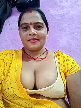 Snapshot of Hot_komal1 chatting on 10-18-25, 11:44 Hot komal1 online show from 10-18-25, 11:44