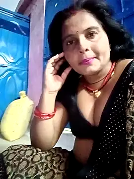 Snapshot of Hot_komal1 chatting on 10-25-25, 12:34 Hot komal1 online show from 10-25-25, 12:34