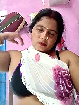 Snapshot of Hot_komal1 chatting on 11-02-25, 11:01 Hot komal1 online show from 11-02-25, 11:01