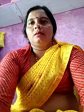 Snapshot of Hot_komal1 chatting on 11-15-25, 10:34 Hot komal1 online show from 11-15-25, 10:34