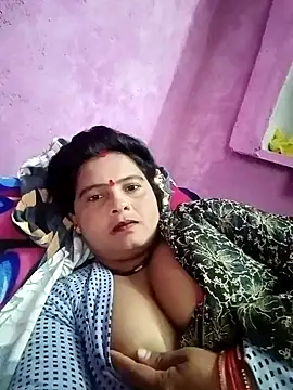 Snapshot of Hot_komal1 chatting on 11-16-25, 12:00 Hot komal1 online show from 11-16-25, 12:00