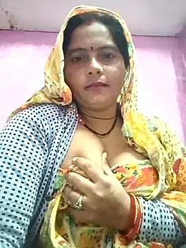 Snapshot of Hot_komal1 chatting on 11-20-25, 11:37 Hot komal1 online show from 11-20-25, 11:37