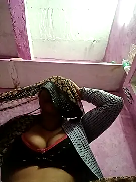 Snapshot of Hot_komal1 chatting on 11-22-25, 10:42 Hot komal1 online show from 11-22-25, 10:42