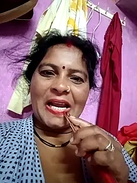 Snapshot of Hot_komal1 chatting on 11-27-25, 09:17 Hot komal1 online show from 11-27-25, 09:17