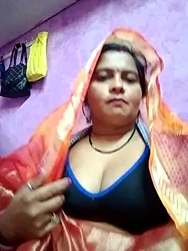 Snapshot of Hot_komal1 chatting on 11-29-25, 09:40 Hot komal1 online show from 11-29-25, 09:40