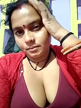 Hot komal1 online show from 04-24-26, 10:45