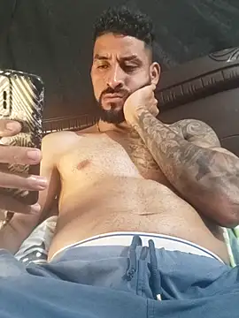 Snapshot of Alexsexygamer chatting on 10-22-25, 06:18 Alexsexygamer online show from 10-22-25, 06:18