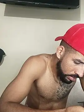 Snapshot of Alexsexygamer chatting on 10-24-25, 06:15 Alexsexygamer online show from 10-24-25, 06:15