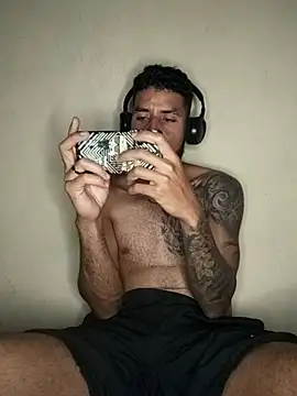 Snapshot of Alexsexygamer chatting on 10-26-25, 07:31 Alexsexygamer online show from 10-26-25, 07:31