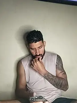 Snapshot of Alexsexygamer chatting on 11-03-25, 05:47 Alexsexygamer online show from 11-03-25, 05:47