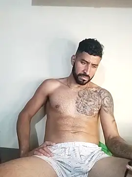 Snapshot of Alexsexygamer chatting on 12-04-25, 10:07 Alexsexygamer online show from 12-04-25, 10:07