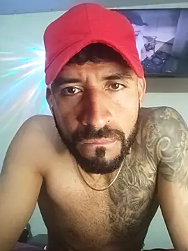 Snapshot of Alexsexygamer chatting on 12-05-25, 01:31 Alexsexygamer online show from 12-05-25, 01:31