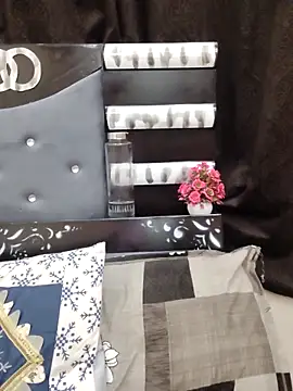 Snapshot of Suhana_Darling chatting on 02-24-26, 05:22 Suhana Darling online show from 02-24-26, 05:22