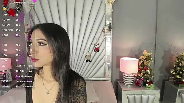 AmyBlackwood online show from 12-20-25, 04:19